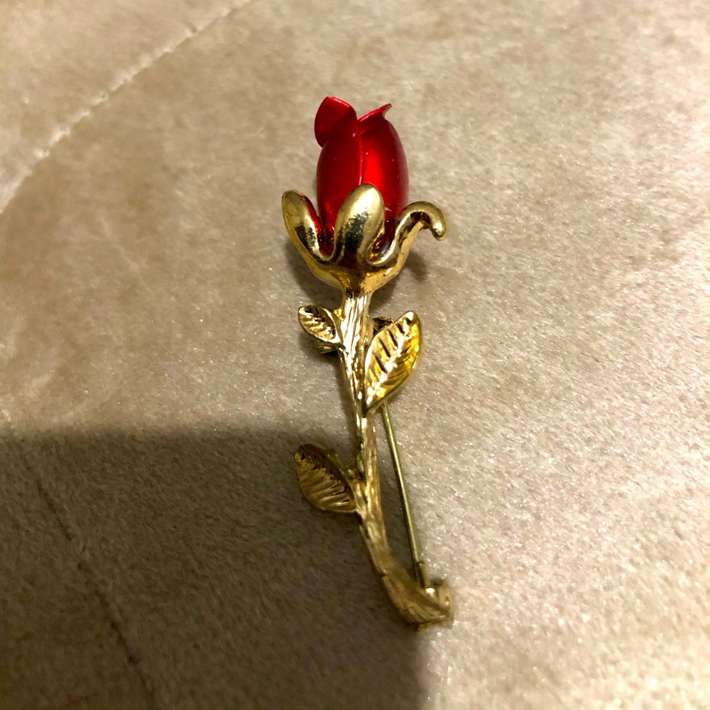 Beautiful Rose Brooch